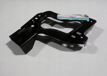 VOLVO C30 C70 S40 V50 przedni prawy okular OE 30661101