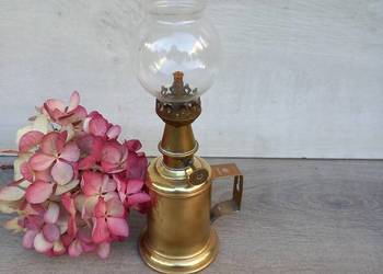 Francuska lampa naftowa Pigeon miniaturowa mosiężna lampa