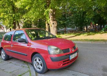 Renault Clio 2001,świeże opłaty na rok!!