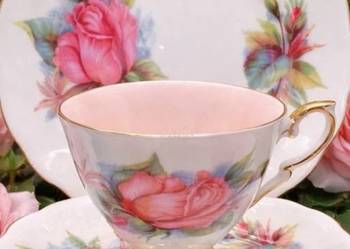 Angielska porcelana kostna * ROSLYN * kolekcjonerskie Trio* róże