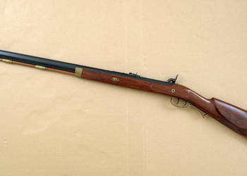 Karabin czarnoprochowy Hawken kal. 45