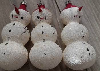 kolekcjonerskie bombki choinkowe w kształcie bałwanków