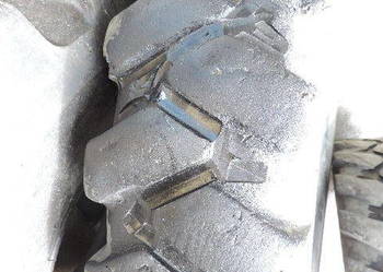 Opony 10.00/20 Solideal, Mitas