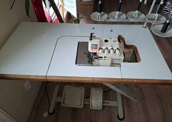 Overlock 5 nitkowy Juki, overlock do szycia 230V overlock Juki