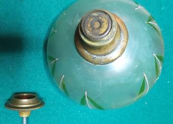 Zbiornik z drykierką i gniazdem drykierki bez wad do naftowej