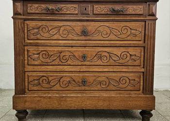 Ładna  stara dębowa komoda z szufladami z Francji