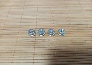 Nakrętka świecy żarowej 693699 Citroen Peugeot 1.4 HDI