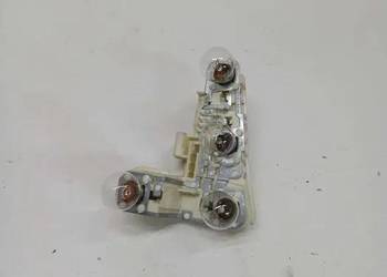 BMW E90 wkład oprawka żarówek lampy prawej tył  6937474