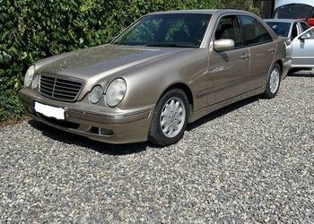 Mercedes- Benz
