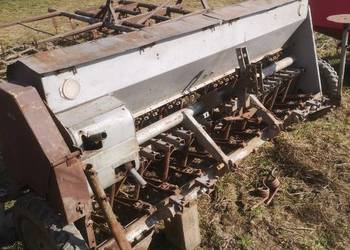 Siewnik Poznaniak 2,7m - sprawny - na docisku