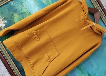 musztardowa oversize bluza z kapturem medicine kangurka z kieszeniami modna