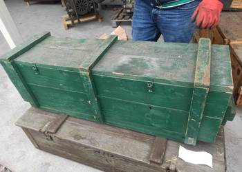 Skrzynia drewniana wojskowa 128 x 36 x 42 malowana zielona