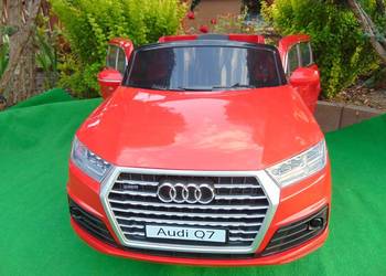 Samochód - na - akumulator - Pojazd Audi Q7 2.4G New Model