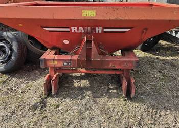 Rozsiewacz  rauch zsb 900
