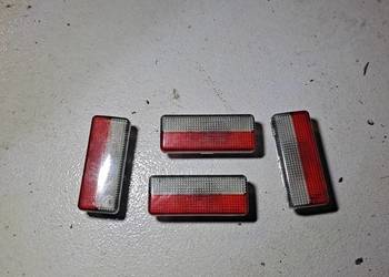 Lampki oświetlenia boczków drzwi Peugeot 407