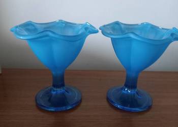 Pucharki szklane na lody w kolorze turkusowym