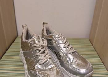 Buty sportowe szare 37