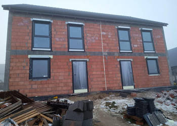 Dom bliźniak sprzedam Strzelin 152.81m2