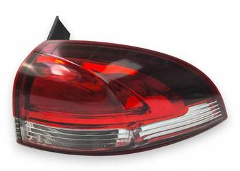 LAMPA PRAWA Renault Clio IV kombi tylna tylnia prawy tył 265507408R