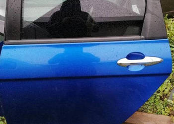 HONDA FRV FR-V 2005 DRZWI LEWY TYŁ B520P