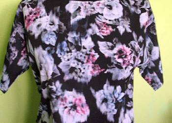 Bluzka - krótka w kwiaty - S 36 - biust 100 cm