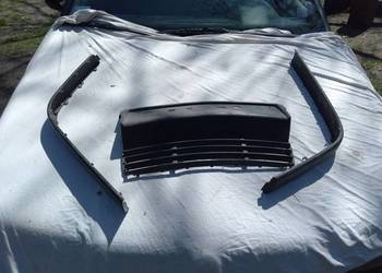 Listwy kratka kpl. zderzaka przód BMW 5 E34