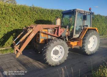 Renault 110.14 z ładowaczem Agram