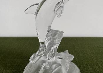 figurka delfin