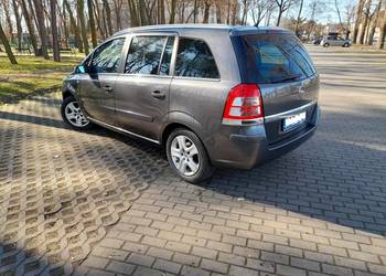 Śliczna Zafira B*Lift*2009 r*1,6 16V Benz-101 km*Now Prz Tech*7 Osobowa.