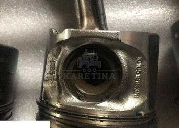 Deutz TCD 2012 L06 4V - Tłok