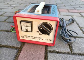 Prostownik ruski 12 v 10 ah