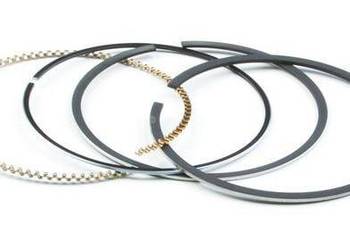 Pierścienie tłokowe kpl. standard 795431