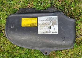 APRILIA SR oslona akumulatora zaslepka plastik wypelnienie
