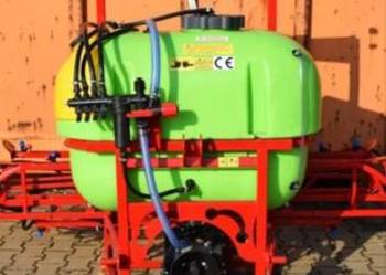 Opryskiwacz 300 l 10 m/V