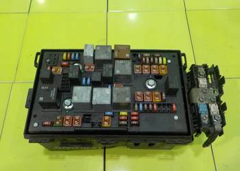 OPEL ZAFIRA C 14r 5D skrzynka bezpiecznikow 13368646