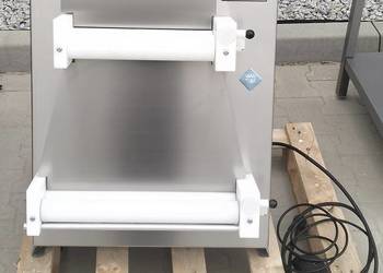 Wałkownica do ciasta elektryczna RM Gastro DL40P