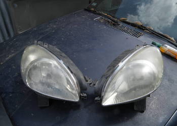 Lampa przednia prawa lub lewa Citroen Xsara Picasso Valeo