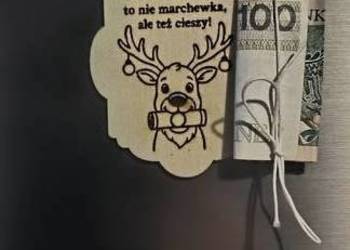 Świąteczny magnes - drewniana sklejka z miejscem na gotówkę, prezent