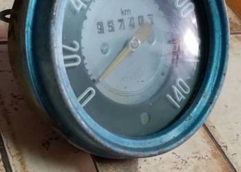 Nr 7.Do kolekcji PRL.Lata 60-70 te.Zegar Syrena 104