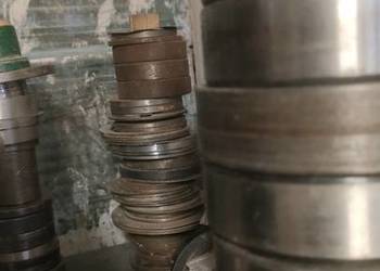 Tulejki, podkładki, dystanse do frezarki dolnowrzecio owej