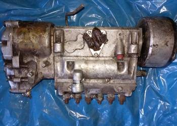 NOWA pompa  wtryskowa  silnik S359 STAR 200 i pochodne