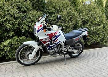 Honda Africa Twin 750 piękne malowanie, super stan POLECAM