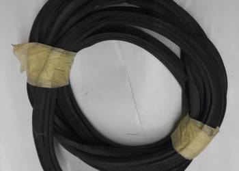 Opel Astra H GTC  uszczelka klapy tylnej klapy tył