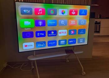 Samsung 55 Smart TV