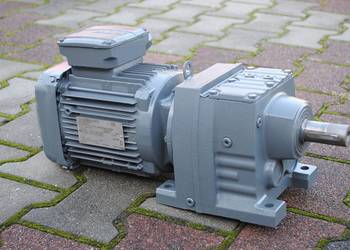 Motoreduktor 1.1kw. 90obr./min. SEW. R47DRN90S4