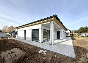 Dom parterowy z szybkim dojazdem do Warszawy