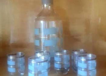 Szklana karafka wraz z kieliszkami z okresu Prl Hortensja. Stan brb!