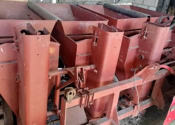 Sprzedam sadzarke do ziemniaków 2 rzędowa gruse to co s211