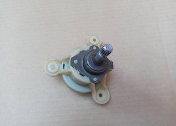 Mechanizm szyby Prawy na korbkę VW Transporter T5
