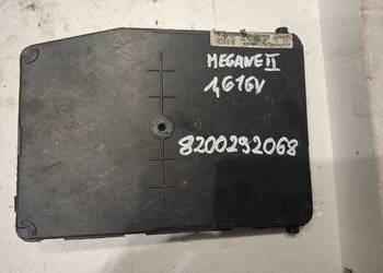 RENAULT MEGANE II skrzynka bezpieczników 8200292068